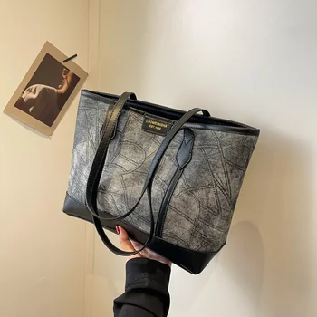 Модная женская сумка для пригородных поездок большой емкости, осень 2023, Новая повседневная сумка через плечо, джинсовая сумка-Буто